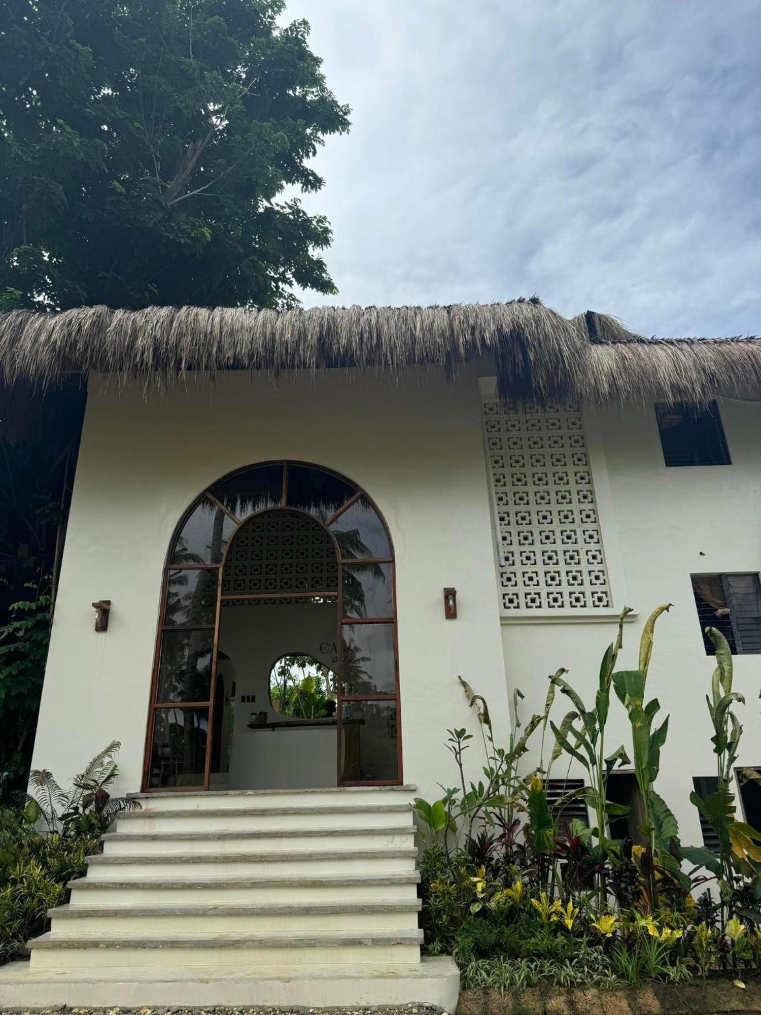 Хостел Casavia Siargao Catangnan Экстерьер фото